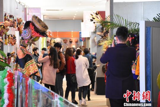人類文化的臉·2016世界面具藝術展 各國面孔文化(圖2)