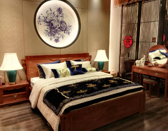 京梨珊嘉深圳家具展完美收官 京派紅木家具華彩綻放